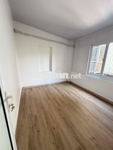 cho thuê nhà phố cổ cửa Nam 40m2 x3T giá 9 triệu/1th nhà đẹp ở ngay
