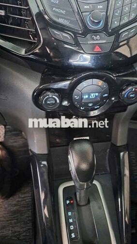 Ford EcoSport 2017 Titanium 5 chỗ đen