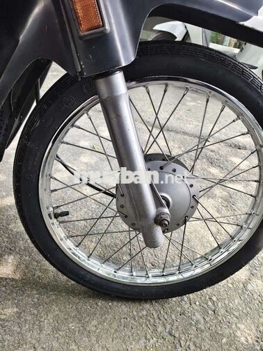 Honda Dream 1996 màu Đen