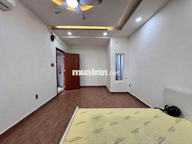 Căn hộ 1PN 100m2 Full nội thất ban công rộng Nguyễn Xí Bình Thạnh