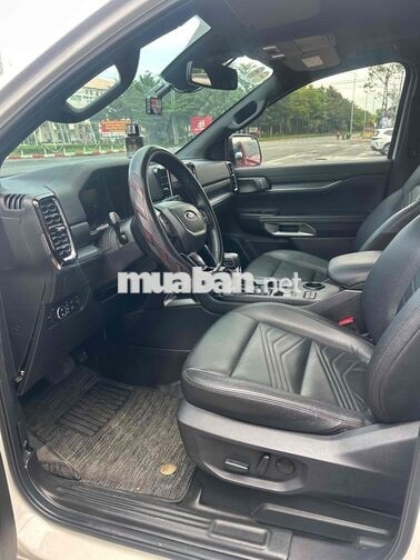 Ford Everest 2024 Titanium 2.0 120.000km Trắng