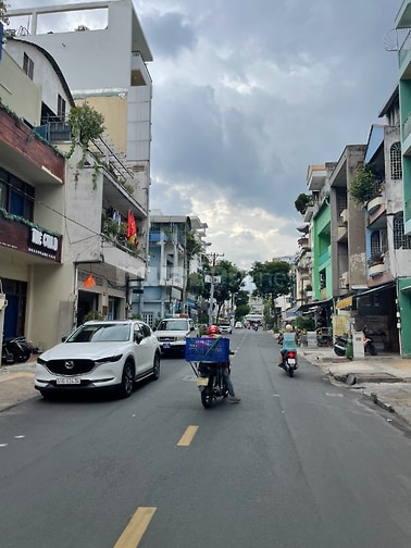 TÒA NHÀ MẶT TIỀN HÒA HẢO QUẬN 10 