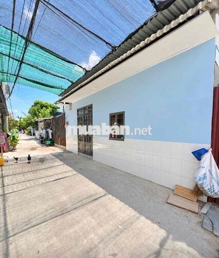 NHÀ ĐẸP 4*8,5m 2/NGẮN NỮ DÂN CÔNG HẺM XE HƠI LH ***