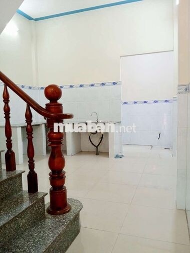 Bán Gấp Nhà , Vị Trí Đẹp : 1/ Đường 1C , Nhà 1 Lầu Mới