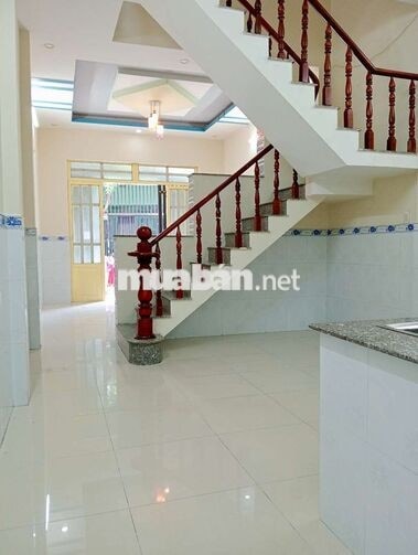 Bán Gấp Nhà , Vị Trí Đẹp : 1/ Đường 1C , Nhà 1 Lầu Mới
