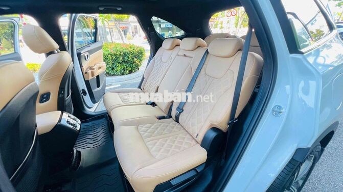 Kia Sorento 2023 2.2D Signature Trắng
