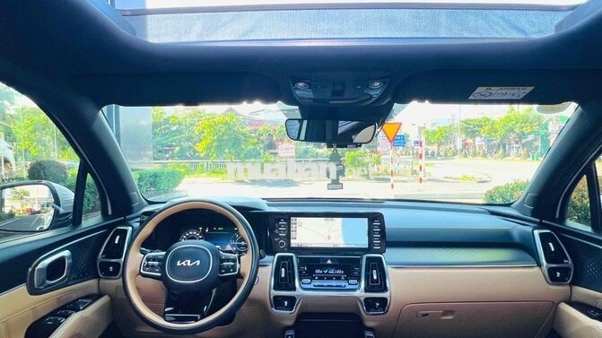 Kia Sorento 2023 2.2D Signature Trắng