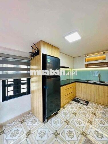 NHÀ HẺM XE HƠI NGUYỄN VĂN KHỐI FULL NỘI THẤT 4 PHÒNG NGỦ GIÁ 13,5TR