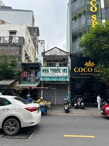 Cần bán nhà Mặt tiền Calmette Q1 ngay chợ Bến Thành, rẻ nhất khu vực 