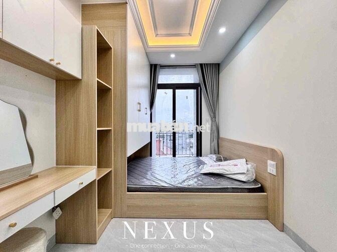 STUDIO FULL NỘI THẤT BAN CÔNG MỚI 100%, Ở LIỀN, CÓ THANG MÁY, FREE XE