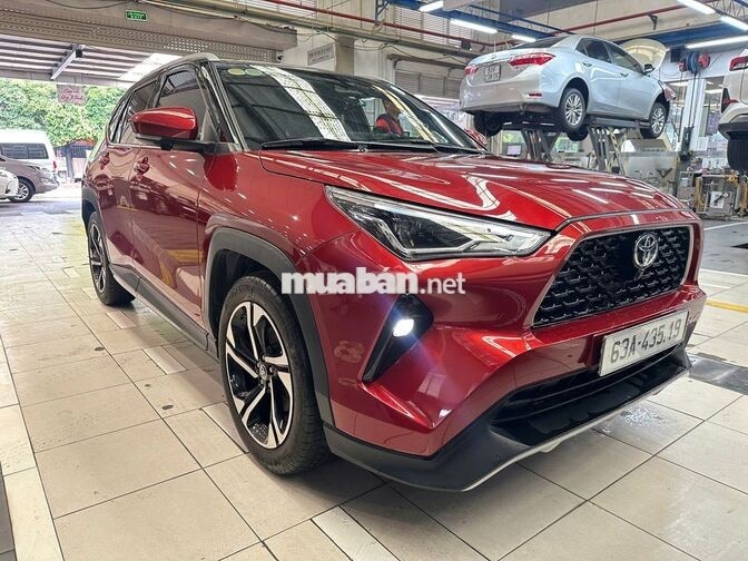 Toyota Yaris Cross 2024 Cam nóc đen 33.000 km