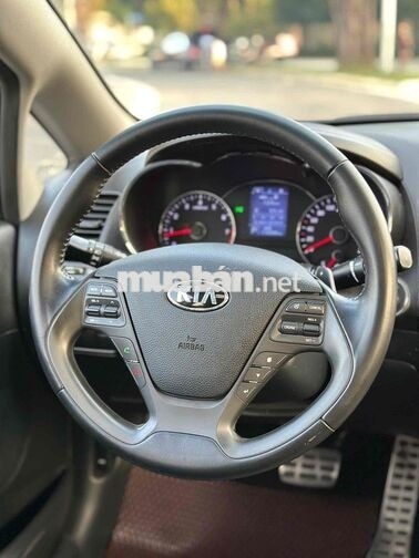 Kia K3 2015 1.6 Tự động Đen
