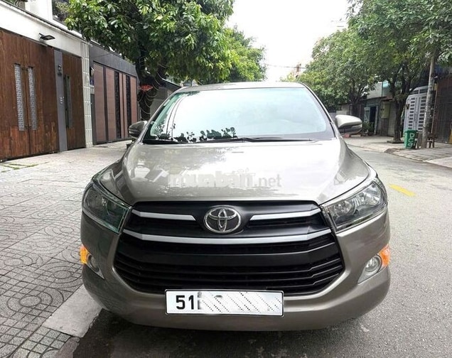 Bán INNOVA 2019Ezin Số sàn Nâu Đồng Xe Gia đình đi