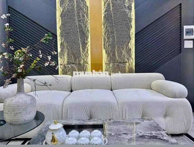 224✨ 🏡 CHO THUÊ NHÀ MẶT TIỀN 3 TẦNG – ĐƯỜNG HUỲNH NGỌC HUỆ
