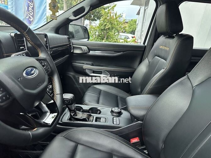 Ford Ranger Wildtrak 2023 bảo hành xe 2027 vay 75%