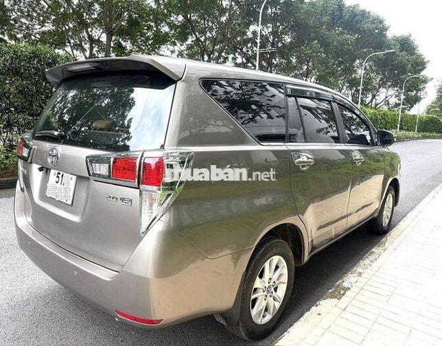 Bán INNOVA 2019Ezin Số sàn Nâu Đồng Xe Gia đình đi