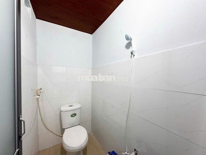 Phòng trọ giá rẻ nhận xe điện có máy lạnh ngay An Phú Đông Q12 