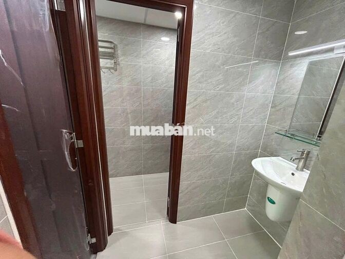 MẶT TIỀN KINH DOANH ĐA NGÀNH NGHỀ 7*12M SÂN RỘNG ĐẬU NHIỀU XE