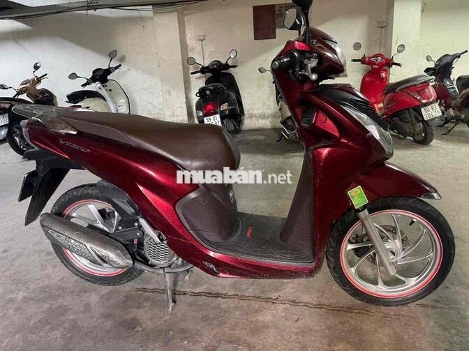Honda Vision 2022 màu đỏ biển 75 ngay chủ ký