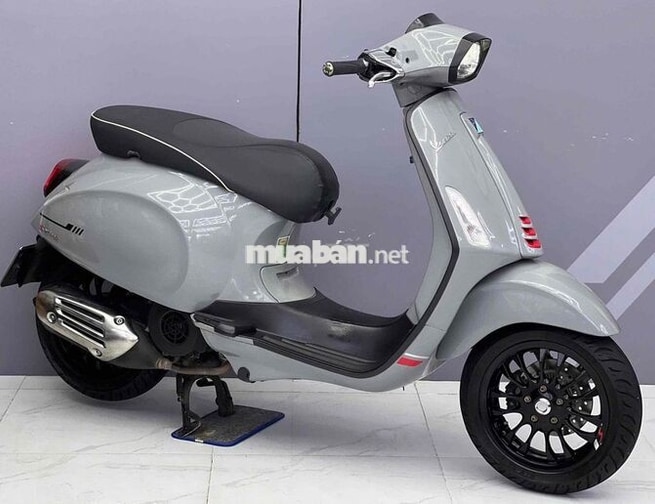 Piaggio Vespa Sprint 2021 bstp 9c nợ xấu trả 25tr