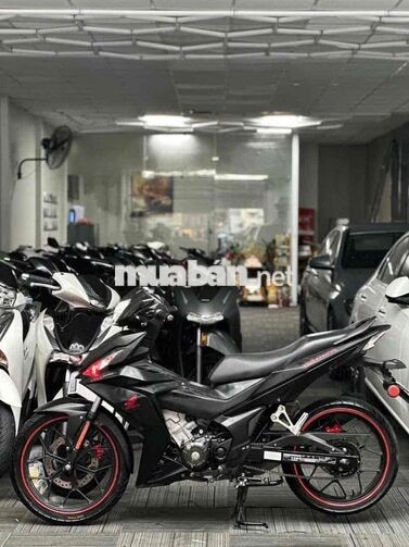 Honda Winner 2019 màu đen nhám