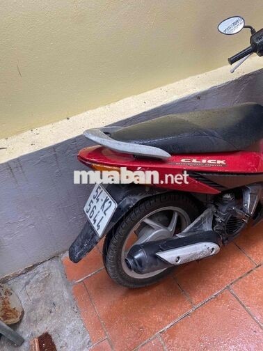 Honda Click màu đỏ giấy tờ đầy đủ