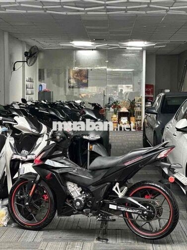 Honda Winner 2019 màu đen nhám