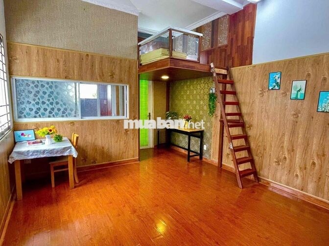 CĂN HỘ BAN CÔNG TÁCH BẾP FULL NỘI THẤT – 5,6 TRIỆU/THÁNG