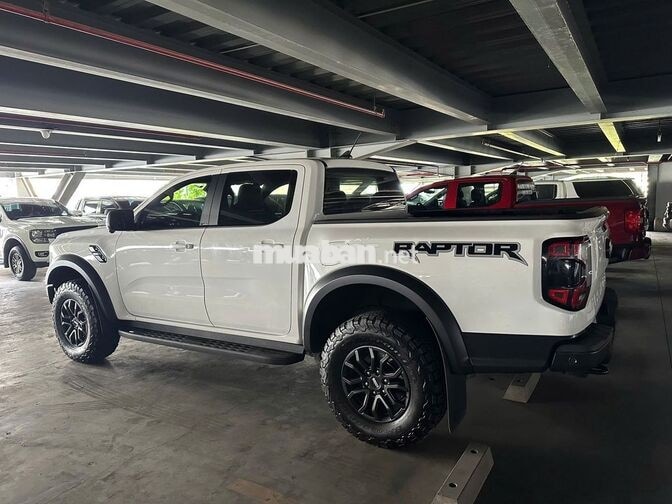 Raptor 2024 Trắng, bảo hành 2027 vay Ngân Hàng 75%