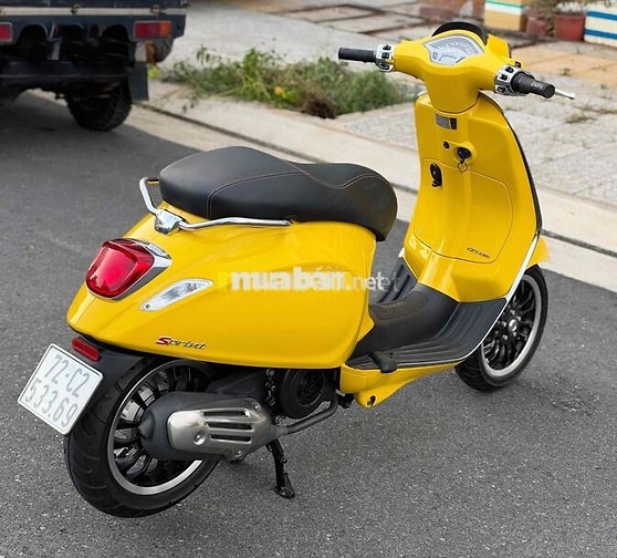 Piaggio Vespa 2022 màu vàng