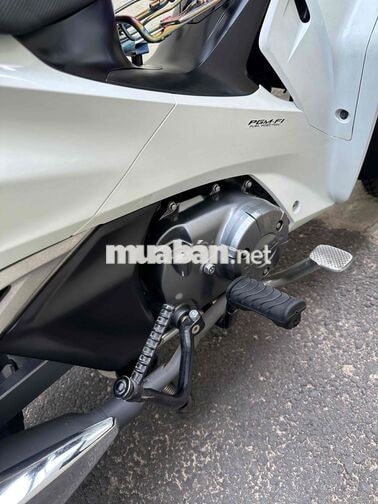 Honda Future LED 2023 125cc màu trắng