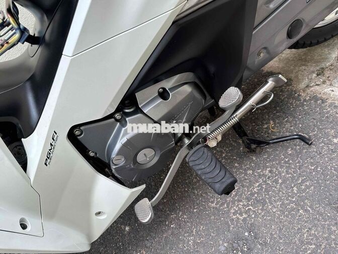 Honda Future LED 2023 125cc màu trắng