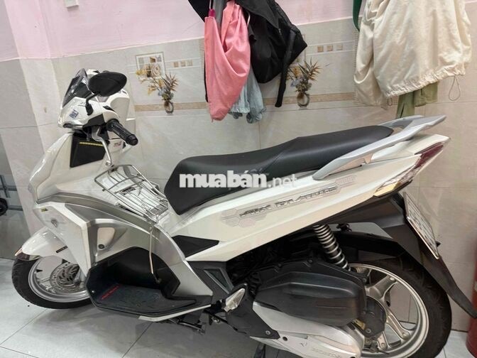 Honda Air Blade 2017 trả trước 10tr nhận xe liền