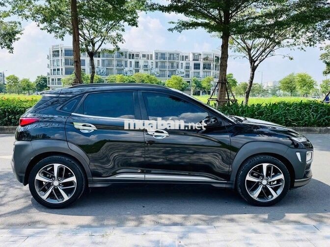 Hyundai Kona 2020 1.6Turbo 4,4 vạn km Đen