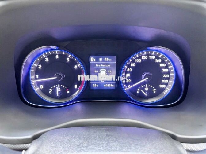 Hyundai Kona 2020 1.6Turbo 4,4 vạn km Đen