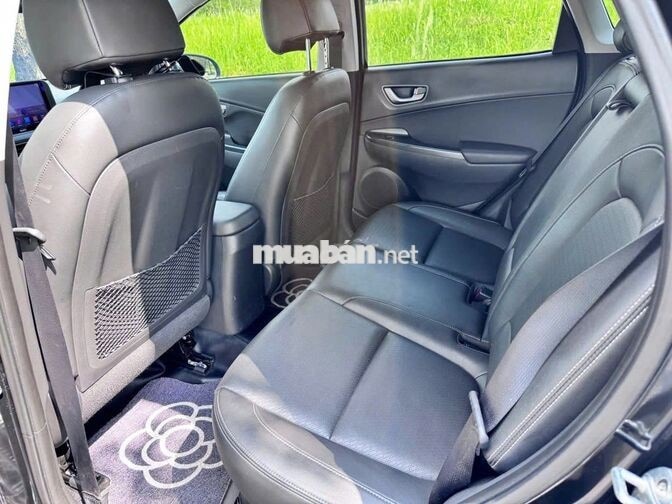 Hyundai Kona 2020 1.6Turbo 4,4 vạn km Đen