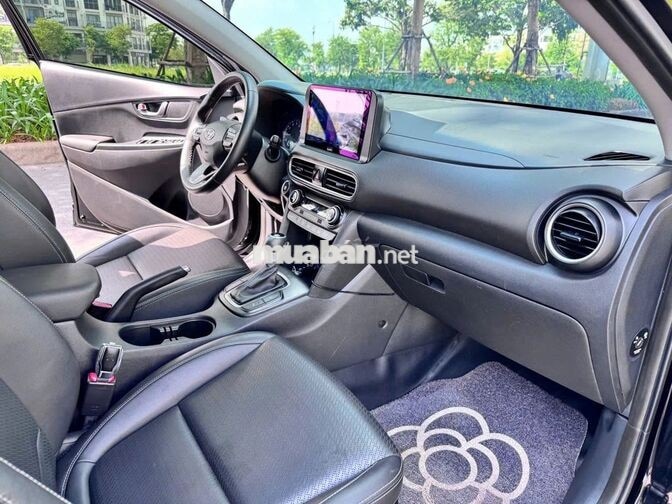 Hyundai Kona 2020 1.6Turbo 4,4 vạn km Đen