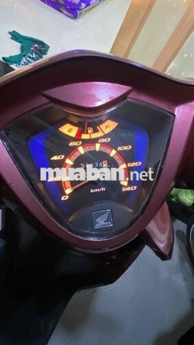 Honda Vision 2014 màu đỏ