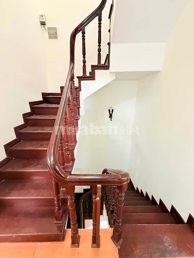 Nguyên Căn Cầu Giấy - 4T 5PN Ô Tô Tránh, Phân Lô bàn cờ - Chỉ 18 Triệu