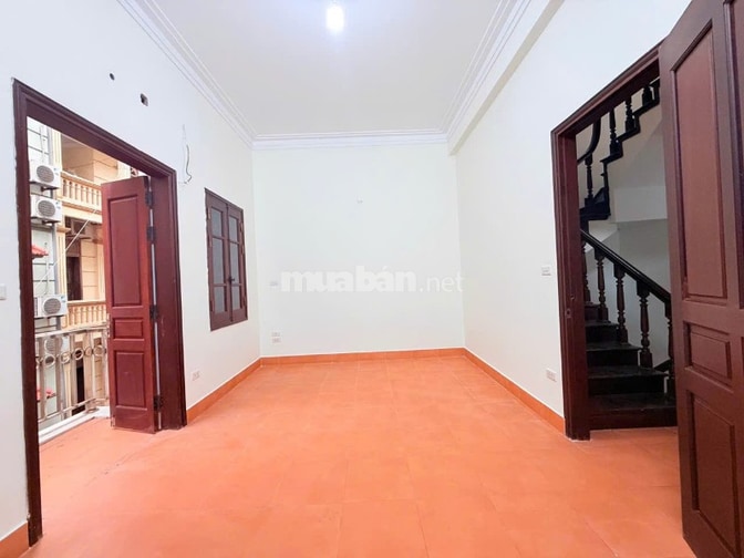 Nguyên Căn Cầu Giấy - 4T 5PN Ô Tô Tránh, Phân Lô bàn cờ - Chỉ 18 Triệu
