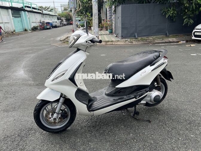 Piaggio Fly 125ie màu trắng BIẾN Số TP