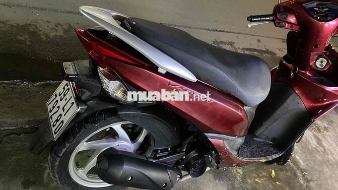 Honda Vision 2014 màu đỏ