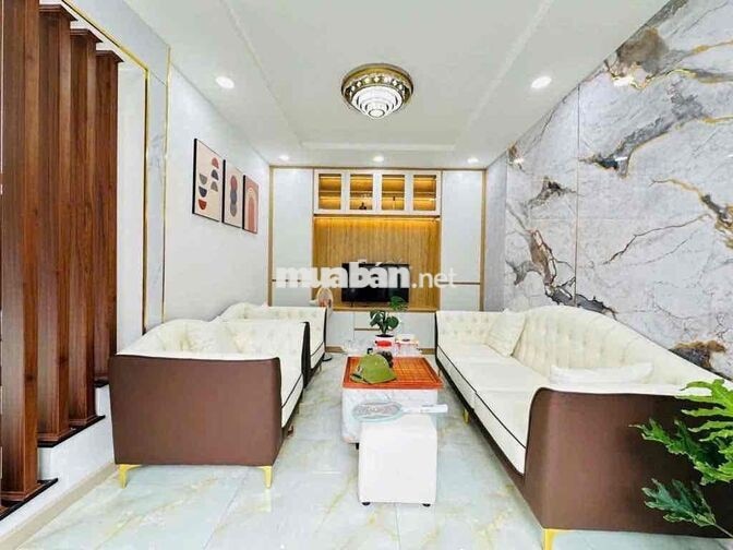 Cho thuê nhà 307 Nguyễn văn khối p8(5x7,2) 2 lầu , full nt 4pn , 3wc