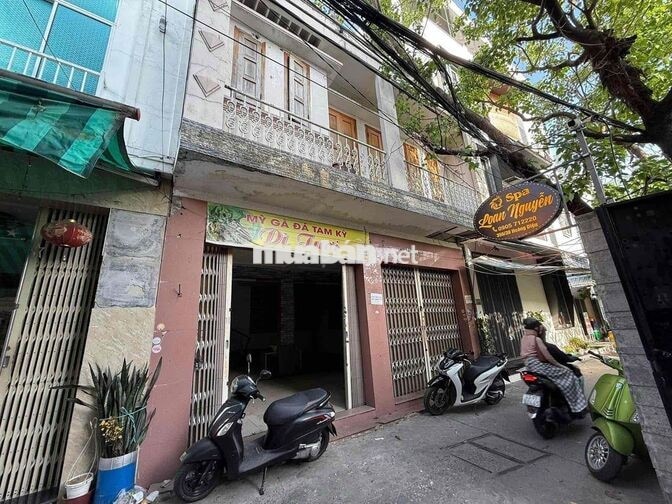 Cho thuê nhà 2 tầng kiệt oto Hoàng Diệu. khu vực sầm uất để kinh doanh