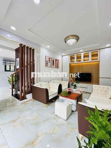 Cho thuê nhà 307 Nguyễn văn khối p8(5x7,2) 2 lầu , full nt 4pn , 3wc