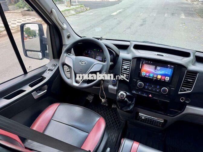 Hyundai Solati 2020 16 chỗ 183.000 km Trắng