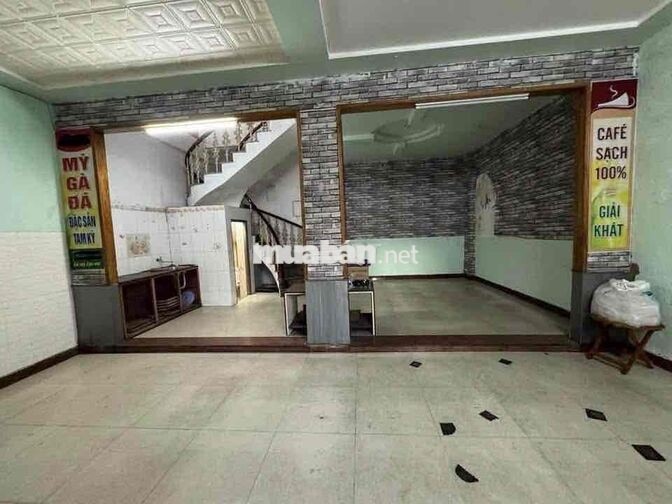 Cho thuê nhà 2 tầng kiệt oto Hoàng Diệu. khu vực sầm uất để kinh doanh