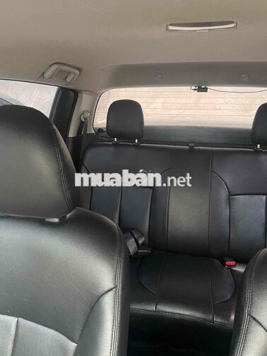 Mitsubishi Triton 2016 141.000 miles bạc