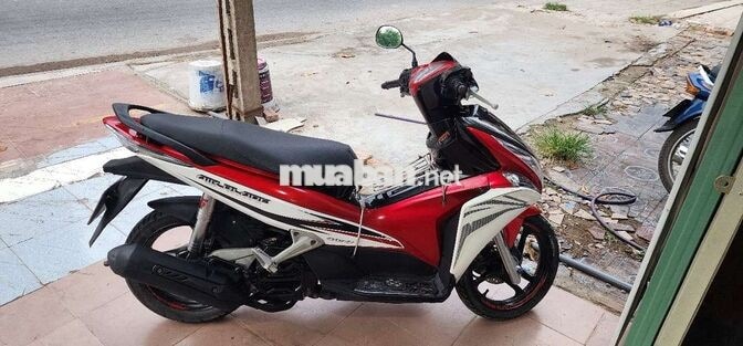 Honda Air Blade 2012 đỏ trắng đen