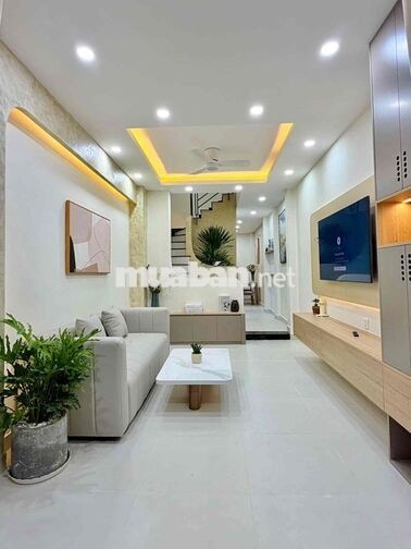 Nhỉnh 5 Tỷ -  38M²  - 2 Tầng -  NGÃ TƯ HÀNG XANH - HẺM THÔNG XVNT - XE